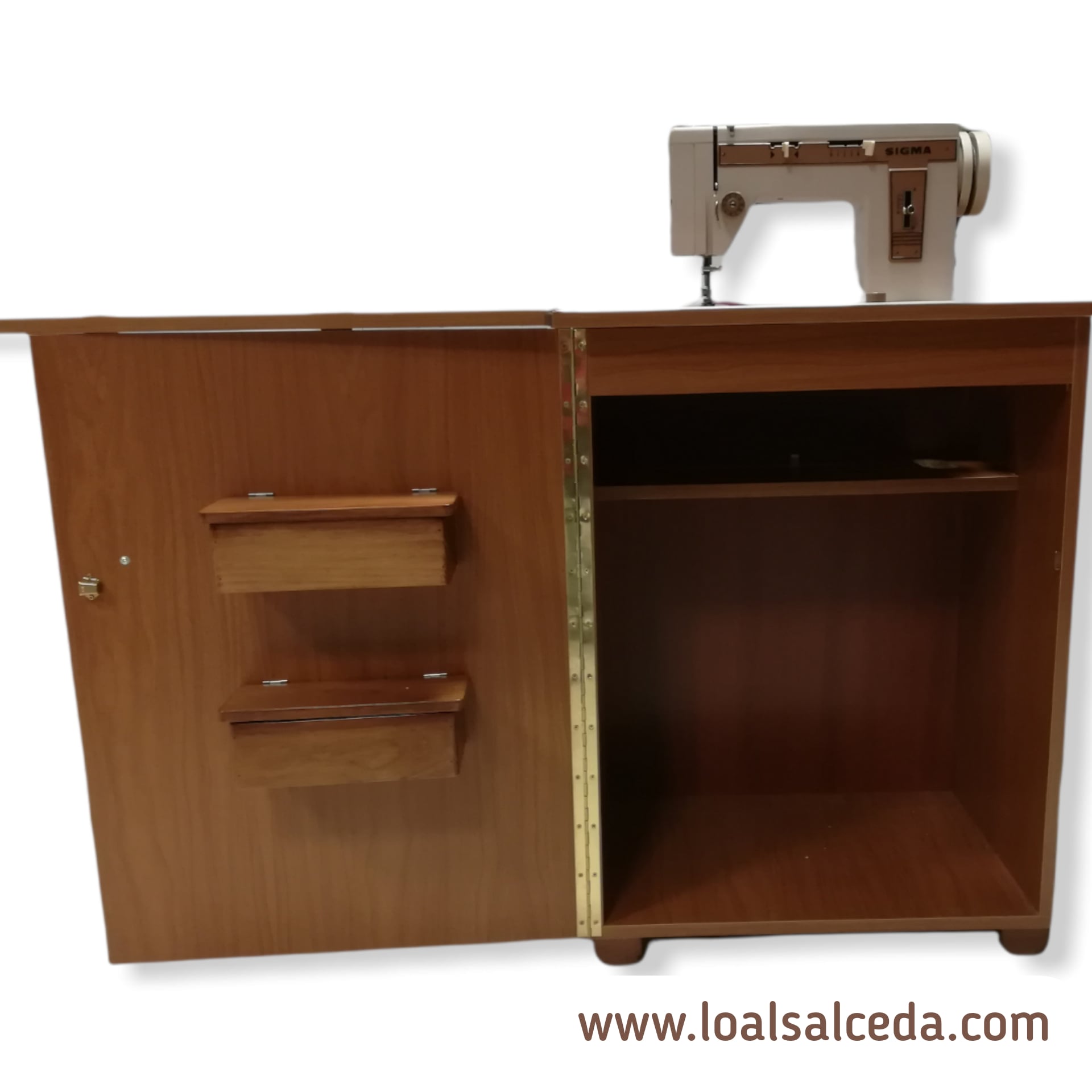 mueble maquina de coser abierto